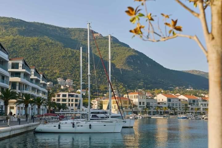 Blue Sea Apartment Herceg Novi Bagian luar foto