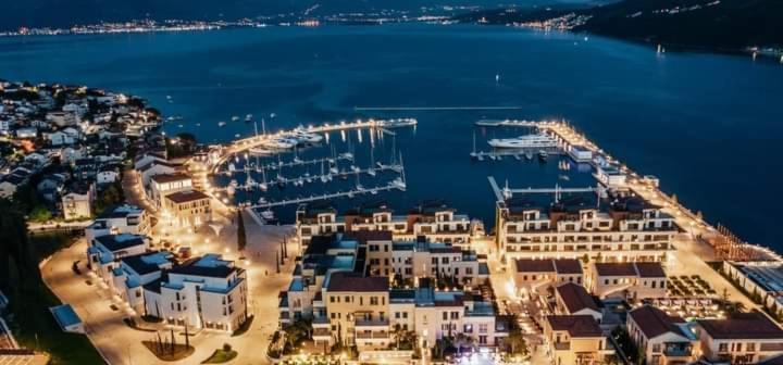Blue Sea Apartment Herceg Novi Bagian luar foto