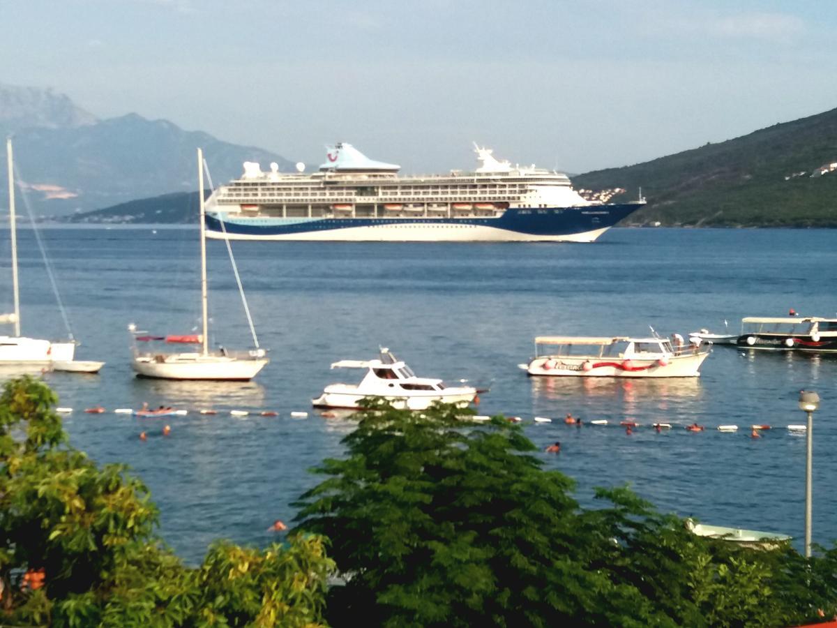 Blue Sea Apartment Herceg Novi Bagian luar foto